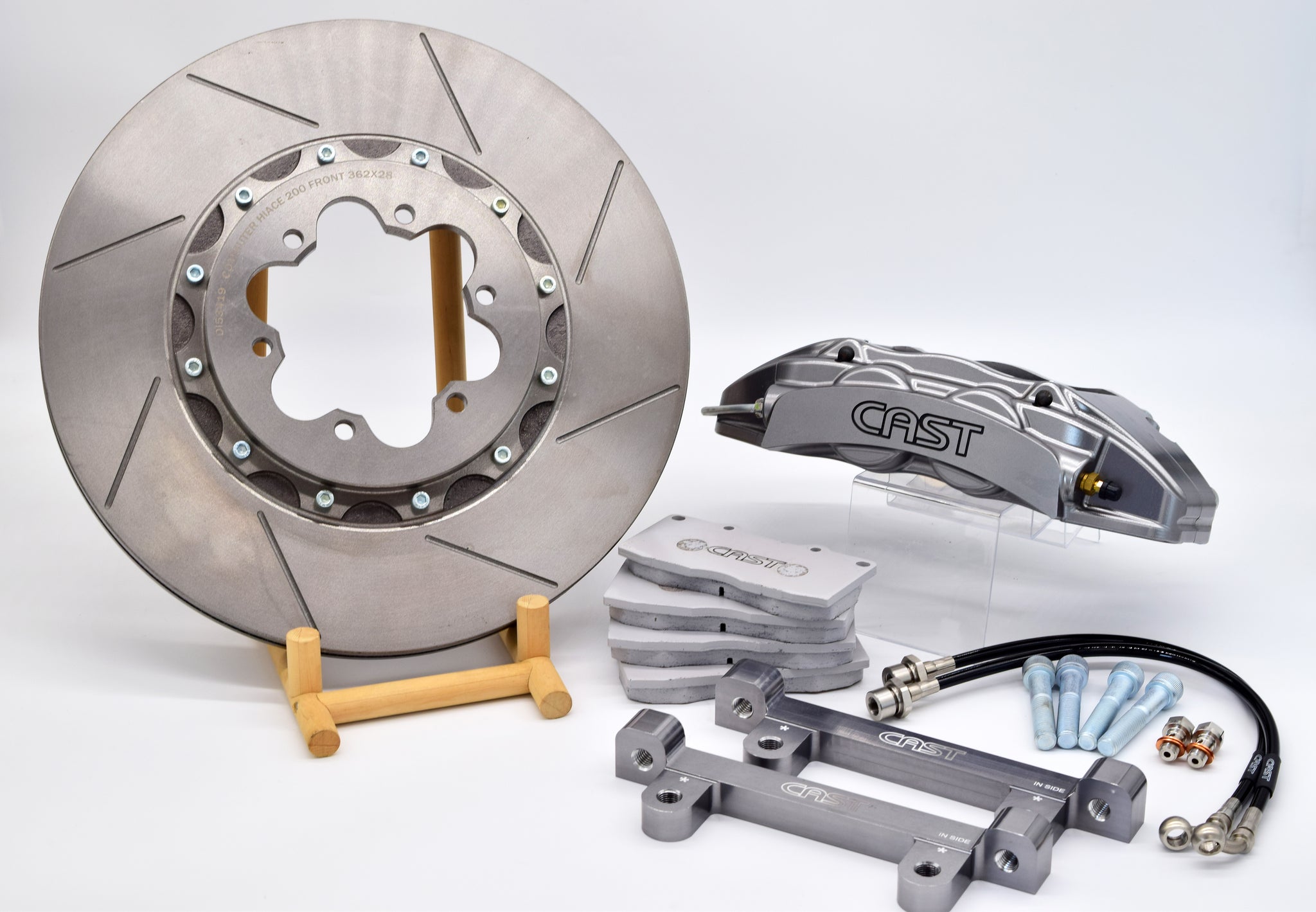 CAST200系ハイエース ビッグキャリパー＆ローターキット – 株式会社丸
